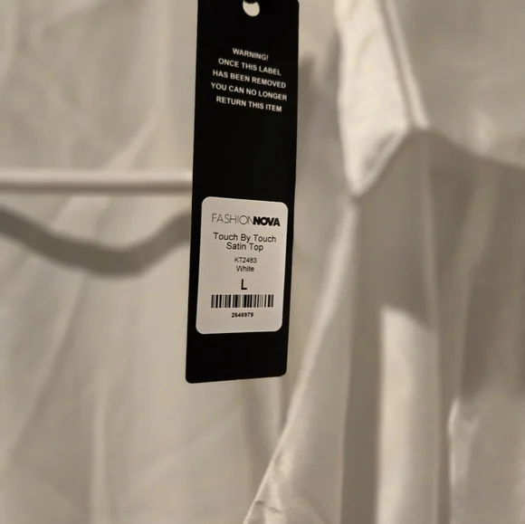 2 Fashion Nova cowl neck tops - Picture 7 of 7